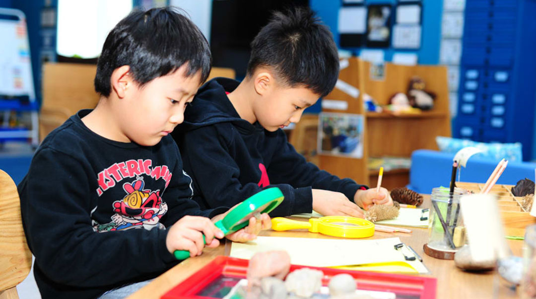 How Can Your Child Learn Through Play?-News-北京乐成国际学校