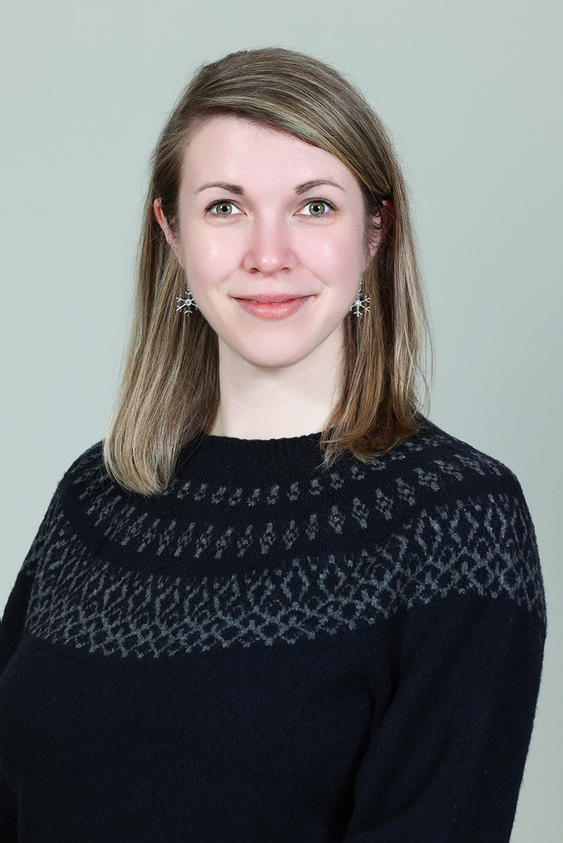 Halverson-AprilHalverson-ES-G4HHomeroomTeacher-201912124-ES.jpg